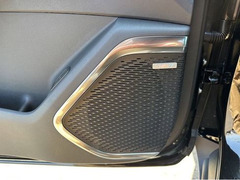 New 2025 GMC Acadia Elevation FWD image 33