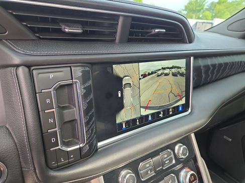 Certified 2023 GMC Yukon Denali AWD/4WD image 8