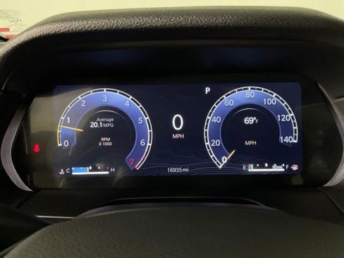 Used 2024 Jeep Grand Cherokee Laredo X w/ Luxury Tech Group I image 26