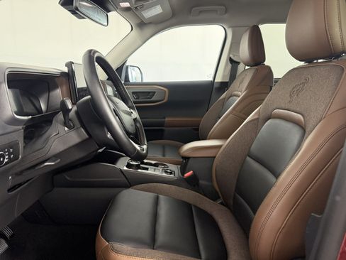 Certified 2025 Ford Bronco Sport Outer Banks w/ Outer Banks Tech Package+ AWD/4WD image 14