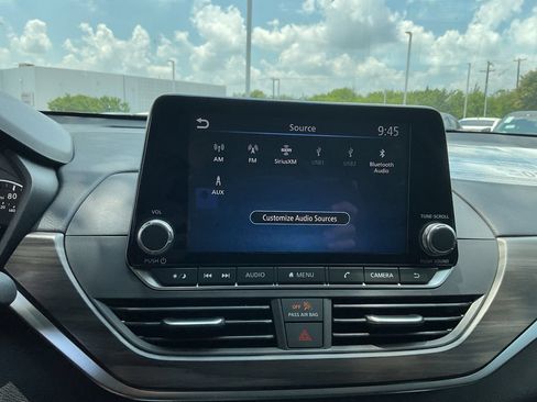 New 2026 Nissan Altima 2.5 SV FWD image 22