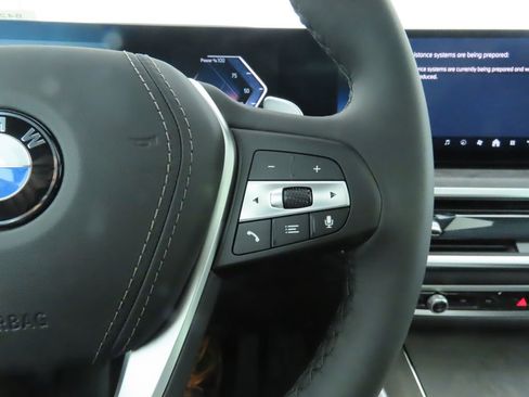 Certified 2026 BMW X5 sDrive40i w/ Premium Package image 12