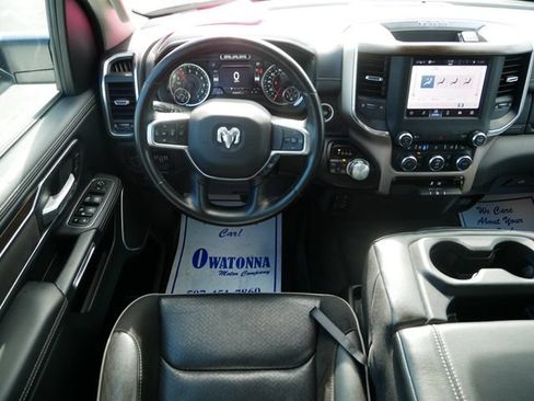 Used 2022 RAM 1500 Laramie AWD/4WD image 9