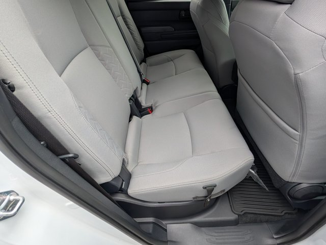 Used 2025 Toyota Tacoma SR5 AWD/4WD image 14