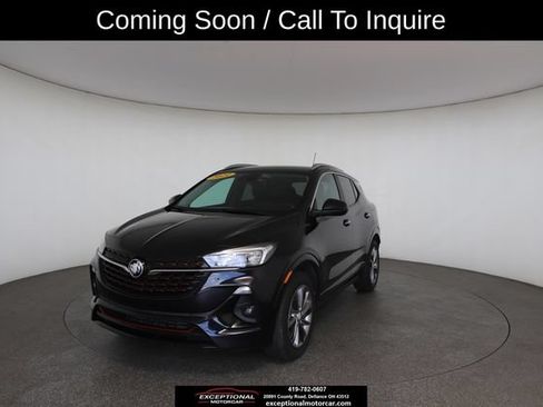 Used 2021 Buick Encore GX Select w/ Sport Touring Package FWD image 2