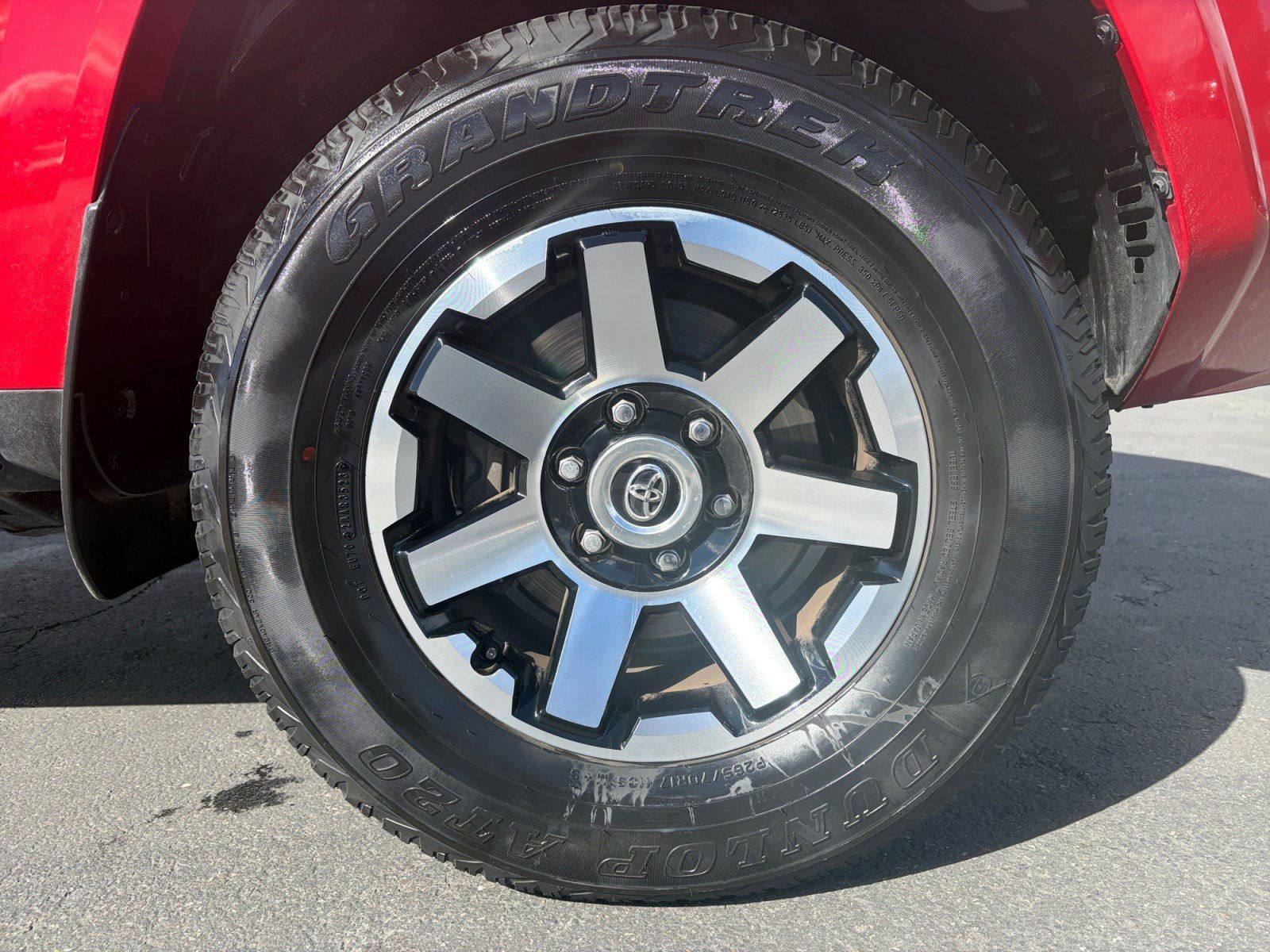 Used 2023 Toyota 4Runner TRD Off-Road Premium AWD/4WD image 30