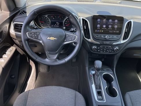 Used 2024 Chevrolet Equinox LT AWD/4WD image 10