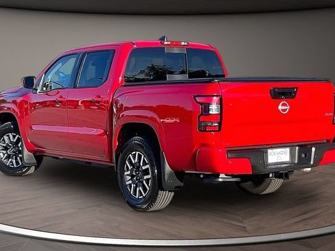 Certified 2026 Nissan Frontier SV w/ All-Weather Content Package AWD/4WD image 11