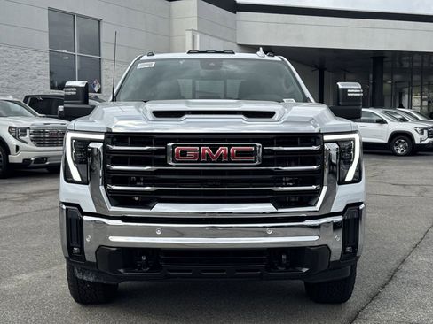 New 2026 GMC Sierra 2500 SLT w/ SLT Premium Package image 3