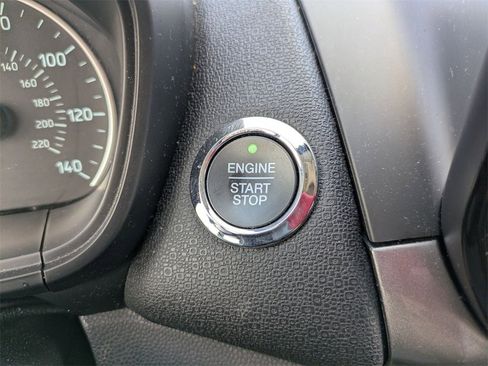 Used 2021 Ford EcoSport SES image 16