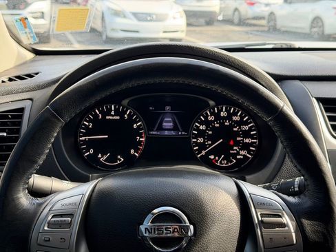 Used 2016 Nissan Altima 2.5 SL w/ 2.5 Technology w/LED Package FWD image 21