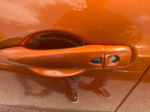 Certified 2023 Nissan Kicks SR w/ SR Premium Package FWD image 6