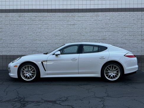 Used 2010 Porsche Panamera 4S image 13
