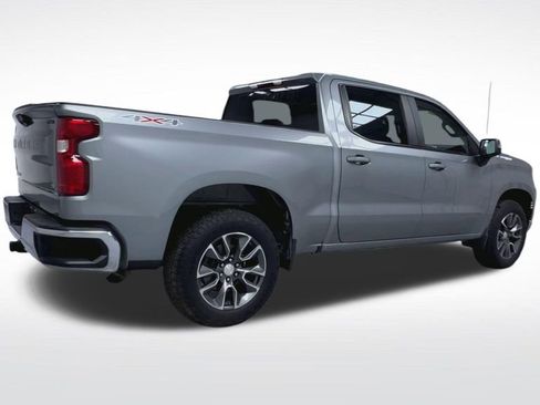 Used 2023 Chevrolet Silverado 1500 LT AWD/4WD image 8