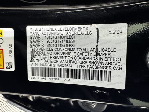 Certified 2024 Acura Integra FWD image 50