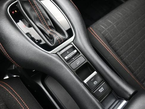 Certified 2024 Honda HR-V Sport image 46