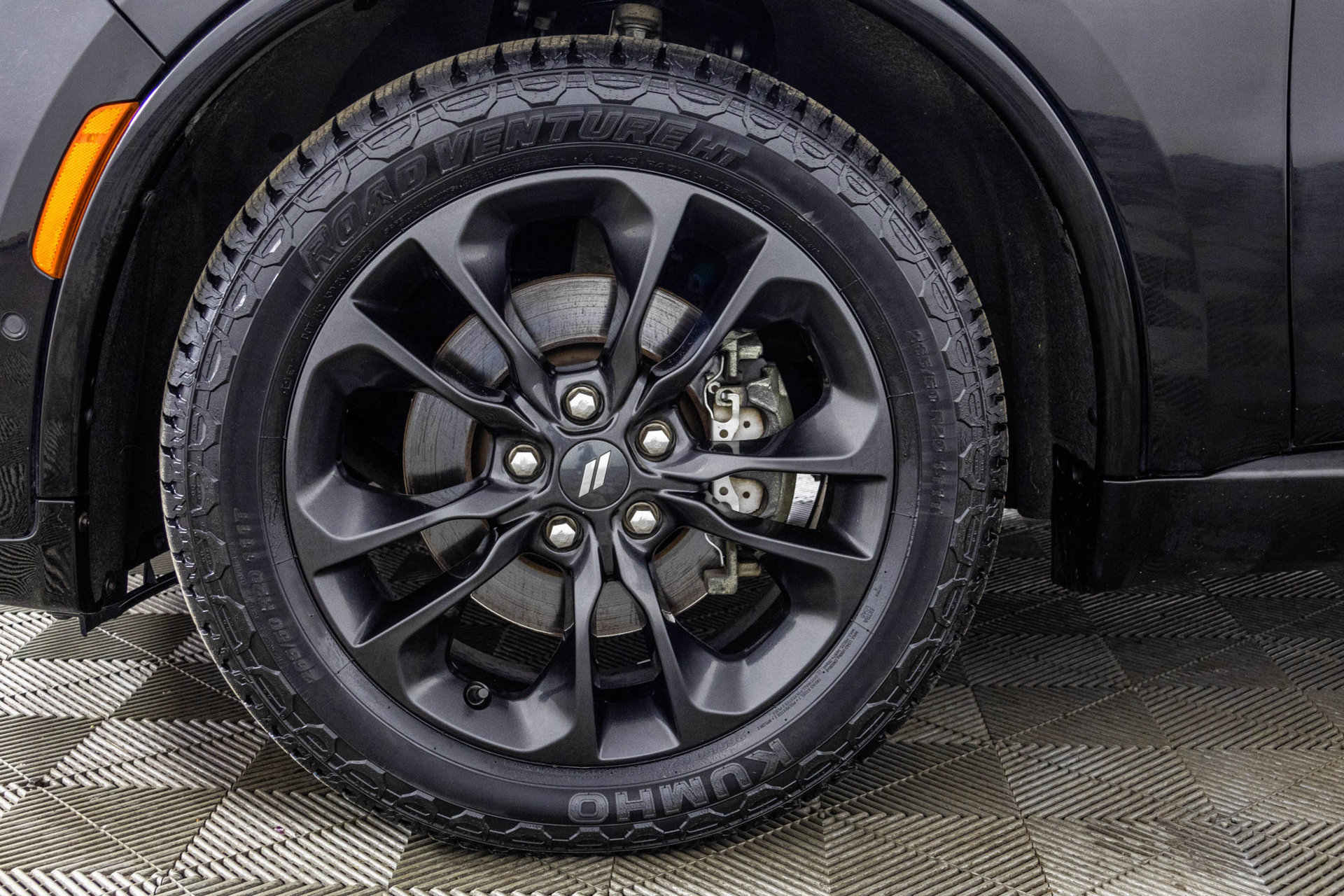 Used 2021 Dodge Durango R/T w/ Blacktop Package AWD/4WD image 55
