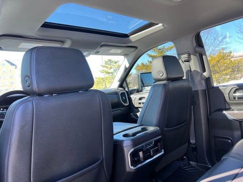 Used 2023 Chevrolet Silverado 2500 LTZ w/ LTZ Plus Package image 26