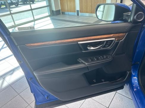 Used 2021 Honda CR-V EX-L image 10