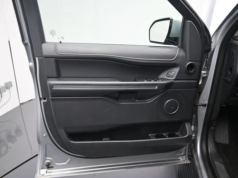 Used 2024 Ford Expedition Max XLT AWD/4WD image 18