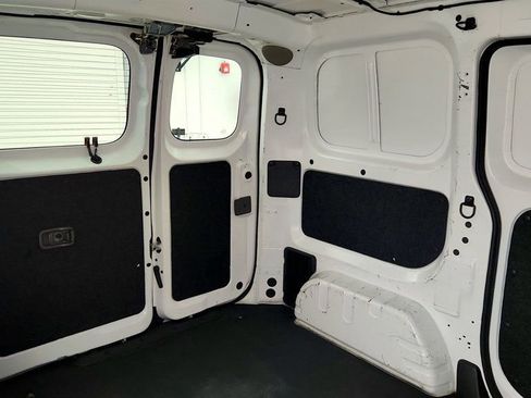 Used 2020 Nissan NV200 SV w/ Back Door Glass Package image 26