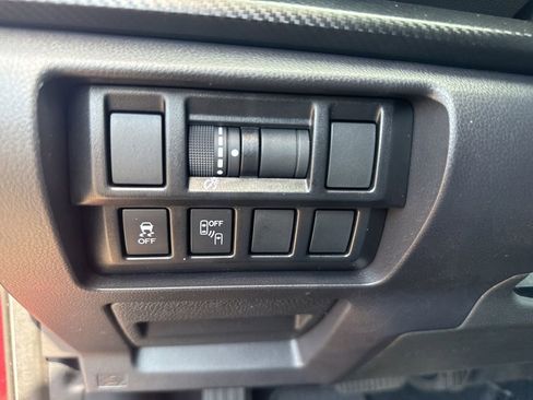 Used 2022 Subaru Impreza Premium image 24