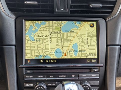 Certified 2015 Porsche 911 GT3 image 17