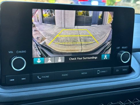 Used 2024 Honda Accord EX image 23