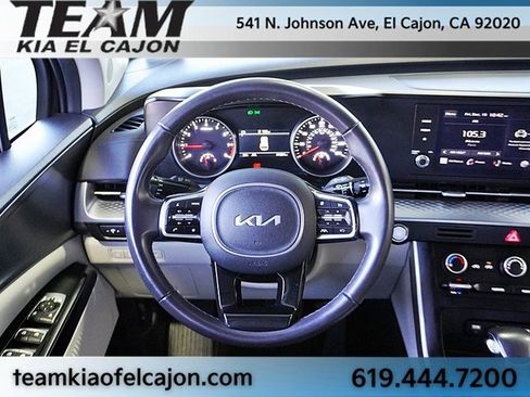 Certified 2024 Kia Carnival LX image 20