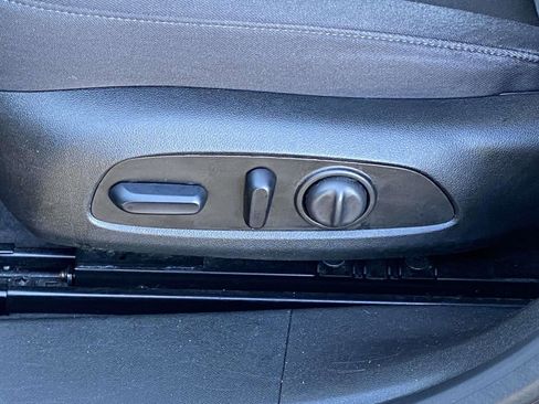 Used 2023 Chevrolet Malibu LT image 15