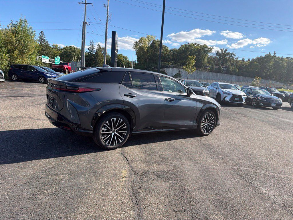 Used 2026 Lexus RZ 350e 2WD w/ Technology Package image 27
