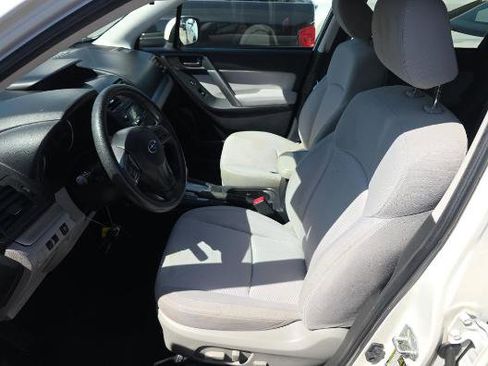 Used 2015 Subaru Forester 2.5i Premium image 4