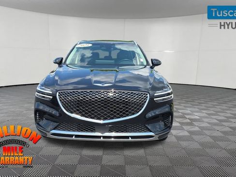 Used 2025 Genesis GV70 2.5T AWD/4WD image 2