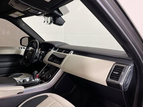 Used 2020 Land Rover Range Rover Sport HSE Dynamic image 23