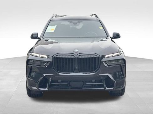 Used 2026 BMW X7 xDrive40i w/ M Sport Package AWD/4WD image 13
