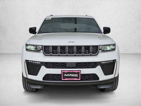 New 2026 Jeep Grand Cherokee L Limited RWD image 6