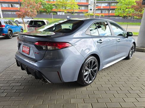 Used 2024 Toyota Corolla XSE FWD image 5