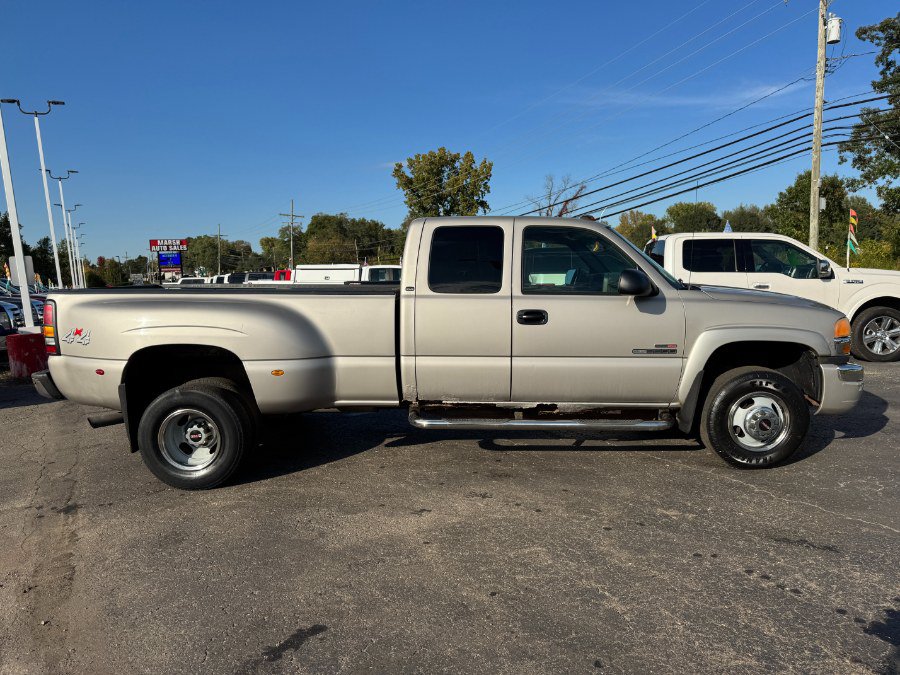 Used 2004 GMC Sierra 3500 SLE w/ Heavy-Duty Power Package AWD/4WD image 6