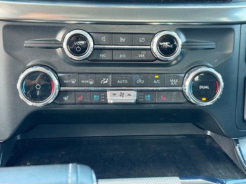Certified 2022 Ford F150 Lariat w/ Equipment Group 502A High AWD/4WD image 18