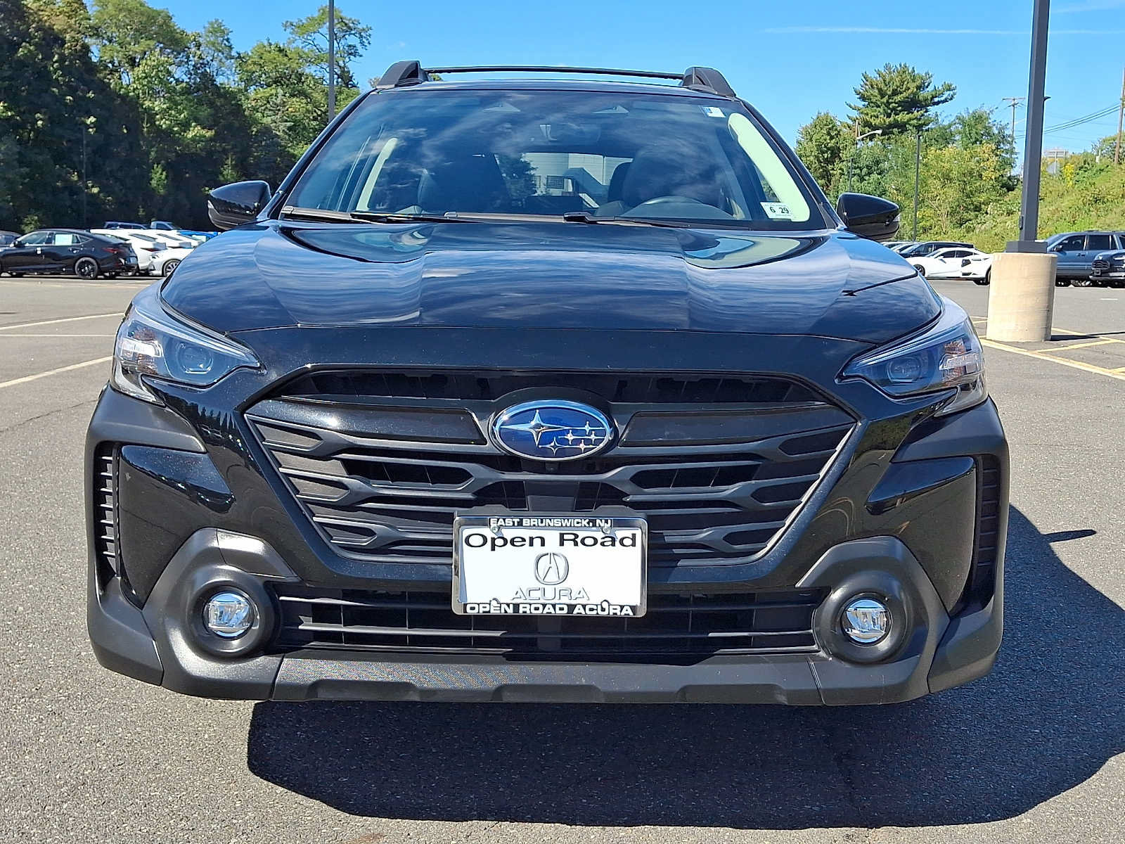 Used 2024 Subaru Outback Onyx Edition XT AWD/4WD image 2