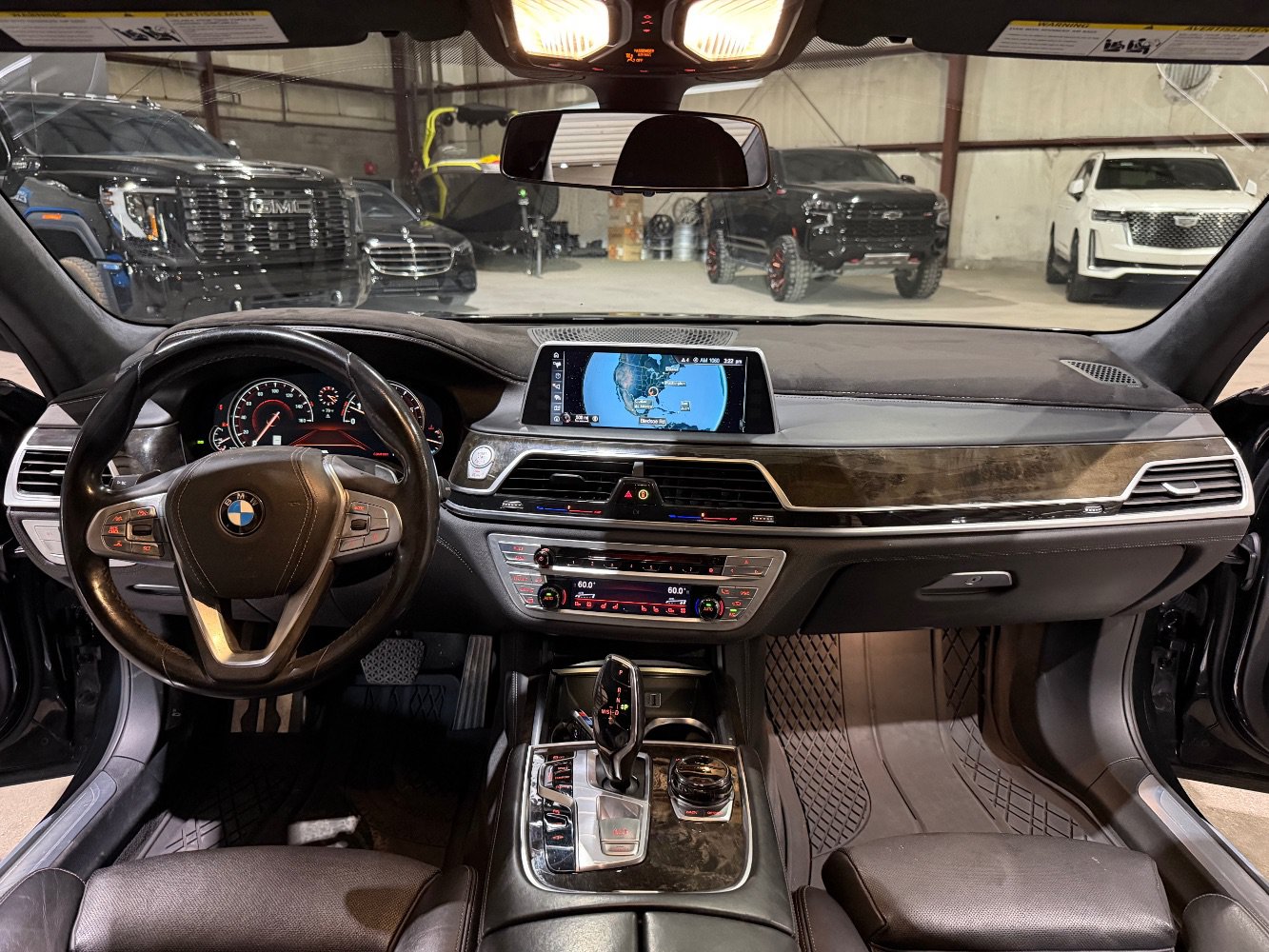 Used 2016 BMW 750i xDrive AWD/4WD image 29