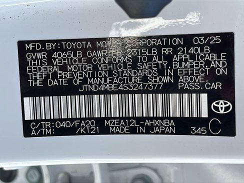 Used 2025 Toyota Corolla SE FWD image 24