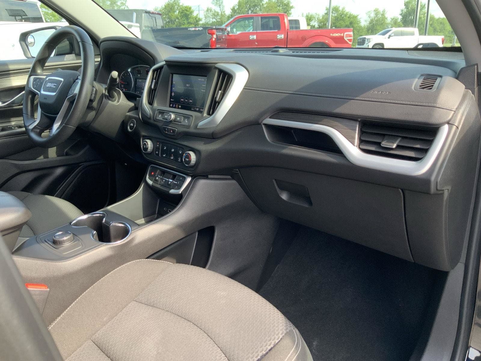 Used 2023 GMC Terrain SLE AWD/4WD image 53