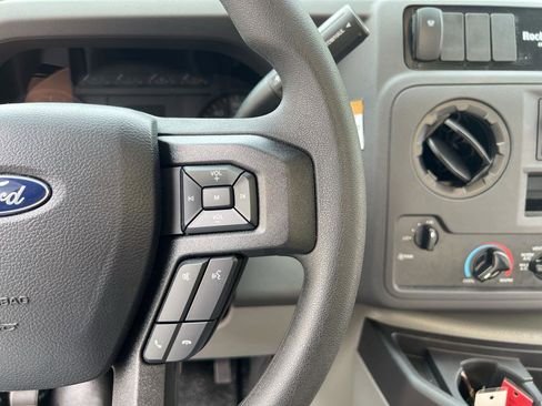 New 2025 Ford E-450 and Econoline 450 Super Duty w/ Power Equipment Group image 29