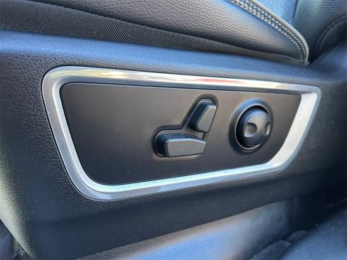 Certified 2022 RAM 1500 Laramie image 29