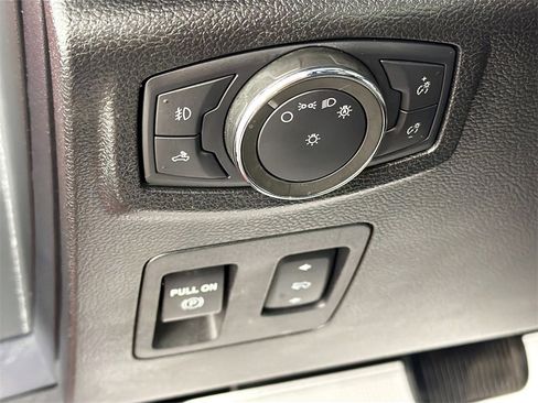 Used 2020 Ford F150 XLT w/ Equipment Group 302A Luxury image 10