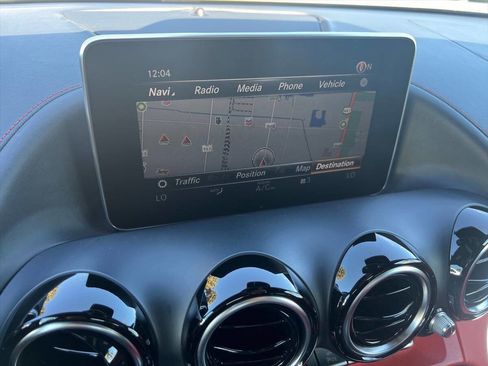 Used 2018 Mercedes-Benz AMG GT Roadster image 16