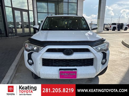 Used 2019 Toyota 4Runner SR5 image 7