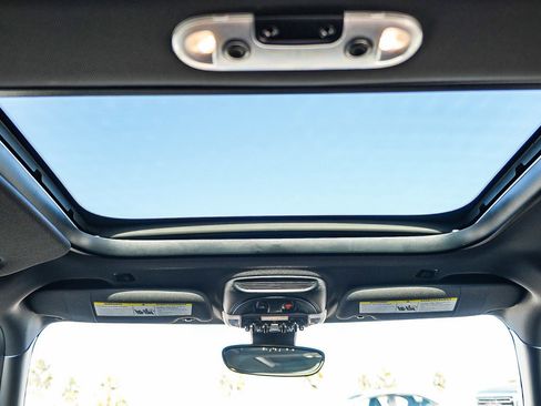 Used 2023 MINI Cooper S image 19