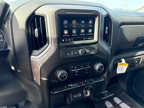 Used 2022 Chevrolet Silverado 1500 Custom RWD image 6